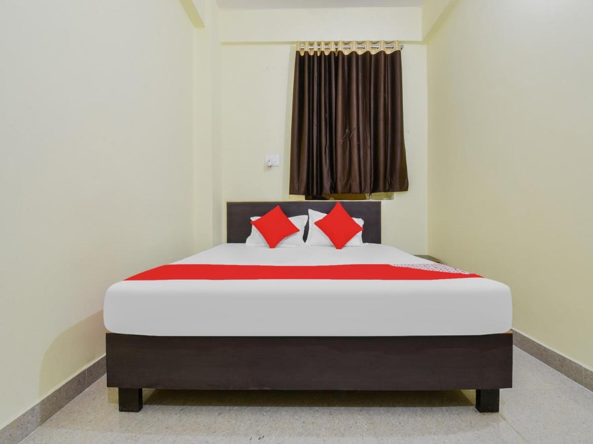 Oyo 84806 Swarna Palace Patna (Bihar) Eksteriør billede